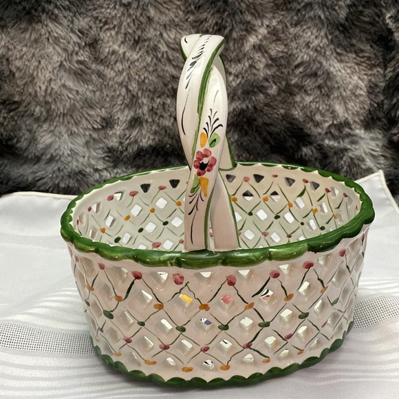 Vintage Ceramic Reticulated Basket, Handmade in Portugal White & Green - Picture 4 of 16